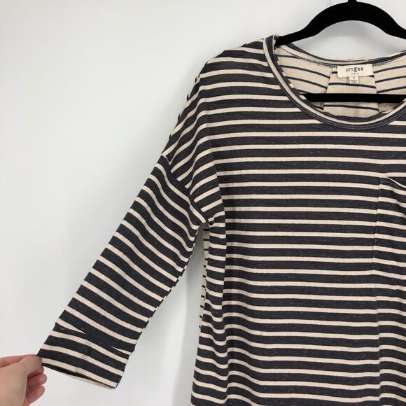 🆕 UMGEE Stripe 3/4 Sleeve Lace Mesh Hem Top NWOT - Picture 3 of 7